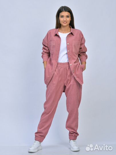 Костюм женский