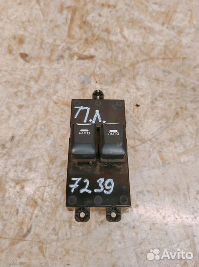 Блок управления стеклоподъемниками Kia Ceed