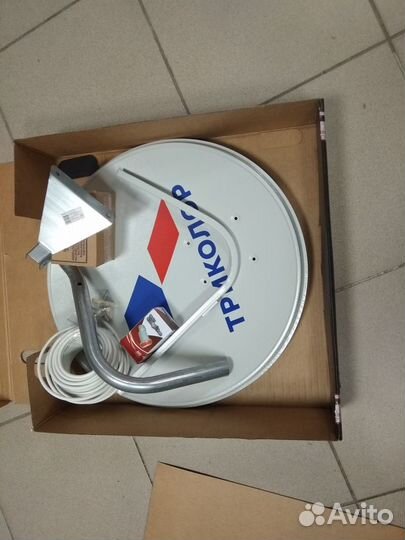 Комплект спутникового тв триколор ultra HD Антенна