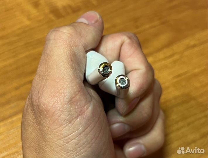 Наушники Airpods 2 левый/правый оригинал