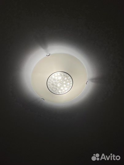 Светильник потолочный