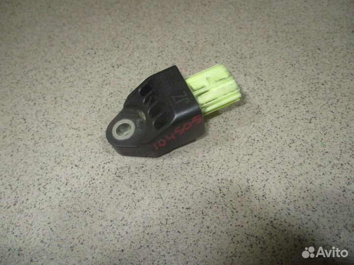 Датчик AIR BAG Lexus NX 200t/300 (AZ10) 2015-2021