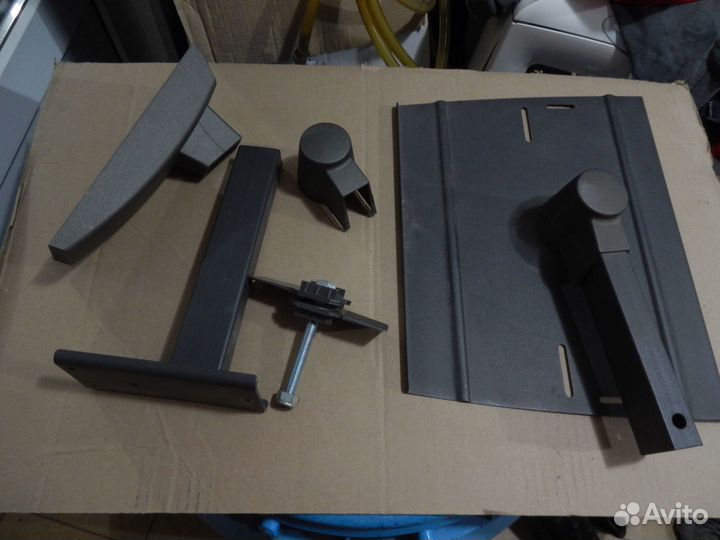 Полка для телевизора или микроволновки