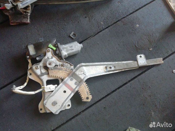 Стеклоподъемник задний митсубиси паджеро пинин+