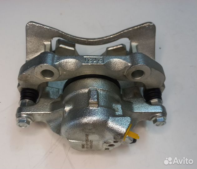 Суппорт передний левый (колодки с усиками) A213501