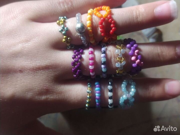 Кольца, серьги, игрушки, из бисира