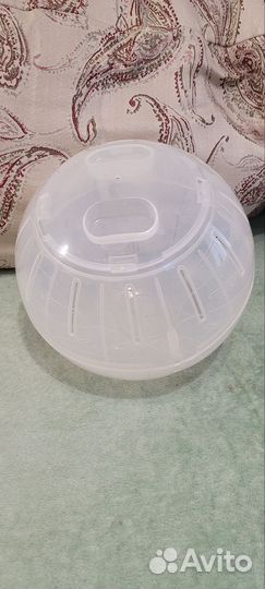 Прогулочный шар для ежа или шиншиллы