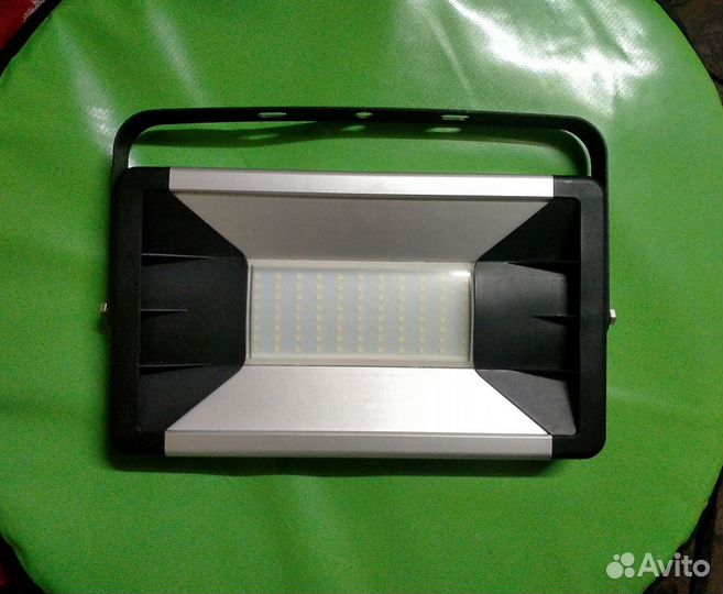 Прожектор 100 Вт