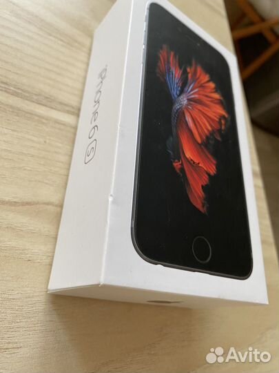 iPhone 6S, 16 ГБ
