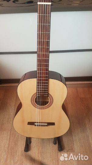 Новая классическая гитара Fabio FC06