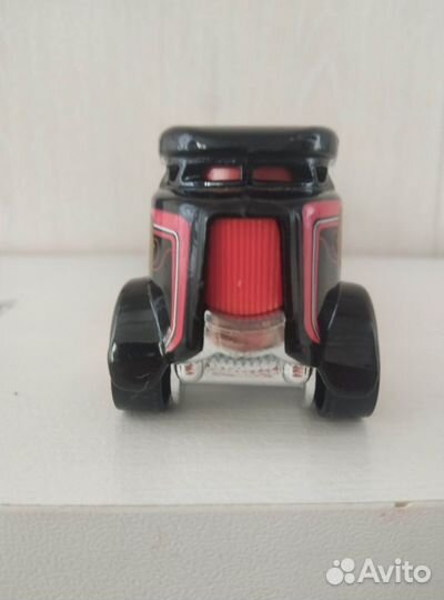 Коллекционные машинки SKY snow