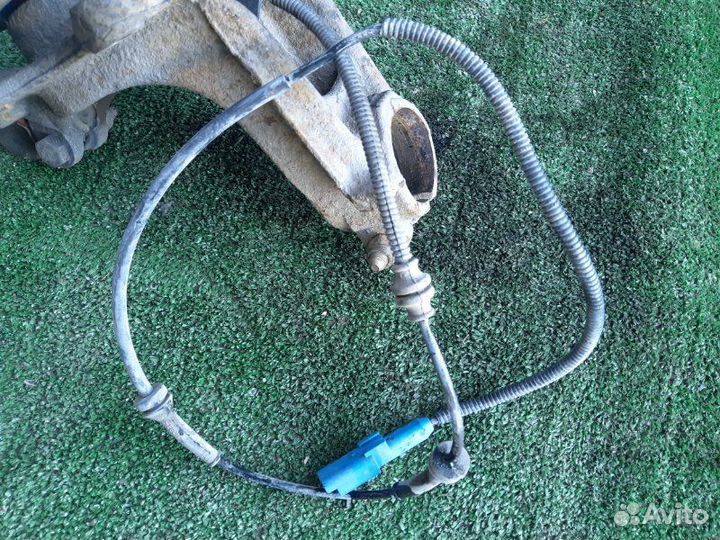 Датчик abs передний Citroen Peugeot