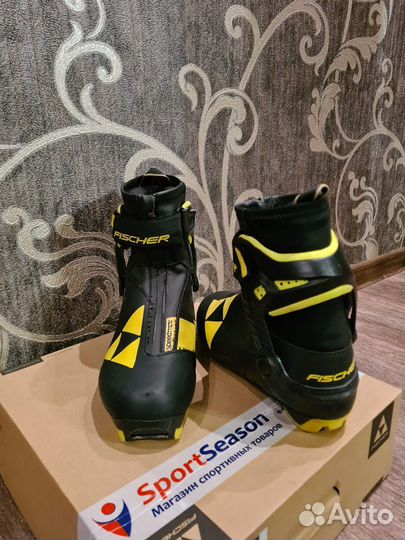 Лыжные ботинки fischer speedmax JR skate
