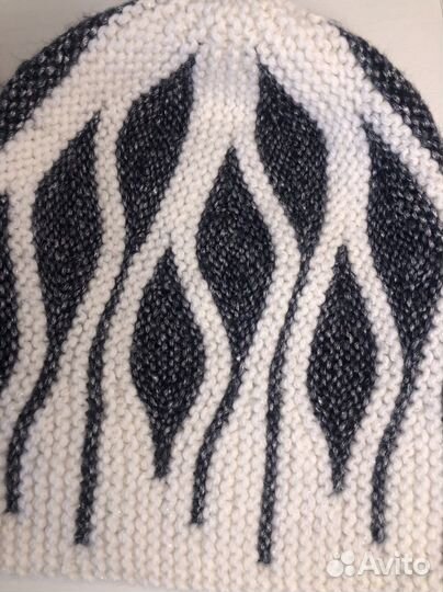 Шапка женская вязаная