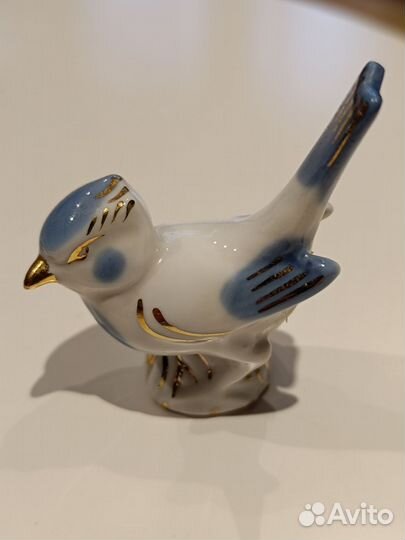 Фарфоровая птичка