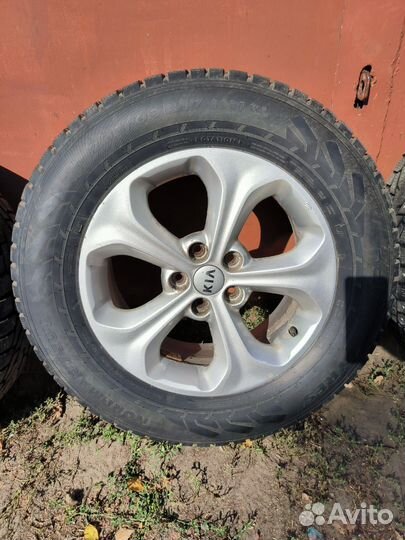 Комплект колёс зима 235/65 R17 Kia Sorento XM