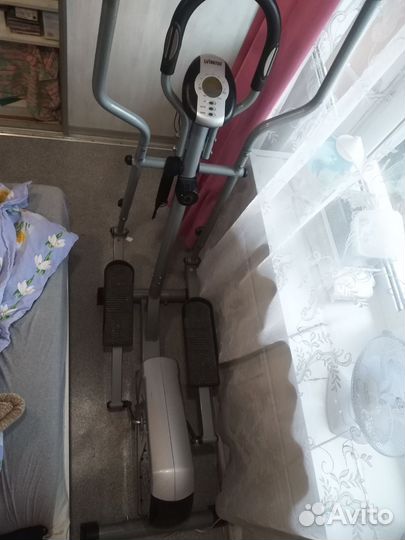 Эллиптический тренажер