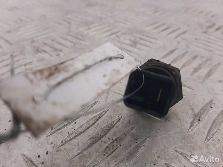 Датчик давления масла для Nissan Almera N16