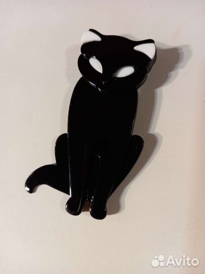 Брошь кошка