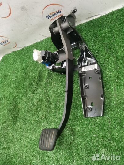 Педаль тормоза Ford Mondeo 4 седан 2.0 aoba 2008