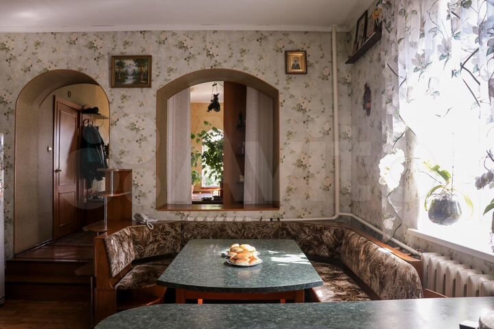 Коттедж 240 м² на участке 15 сот.