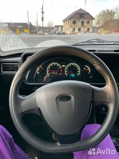 Щиток приборная панел 2107