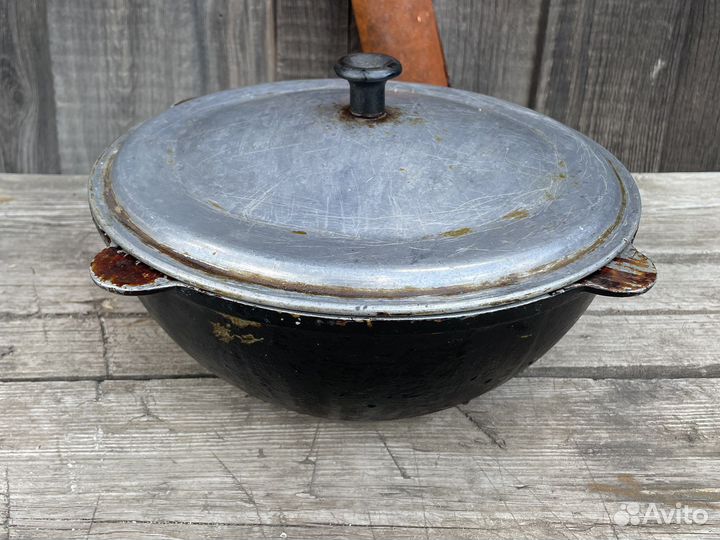 Казан чугунный