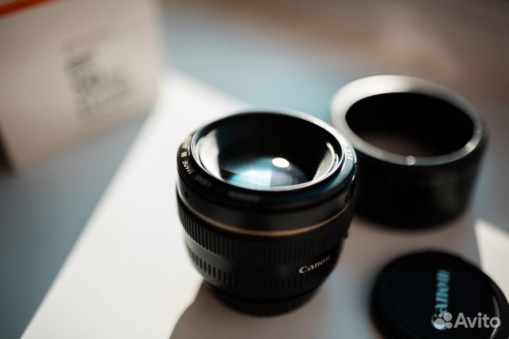 Объектив canon 50mm 1,4