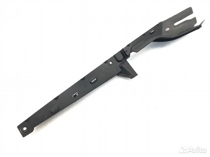 Накладка крыла правая Ford Mondeo седан 2.3 2010