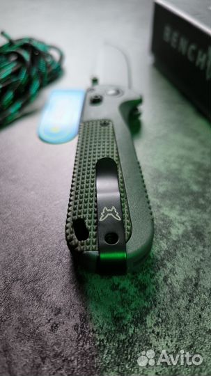 Нож складной Benchmade Redoubt