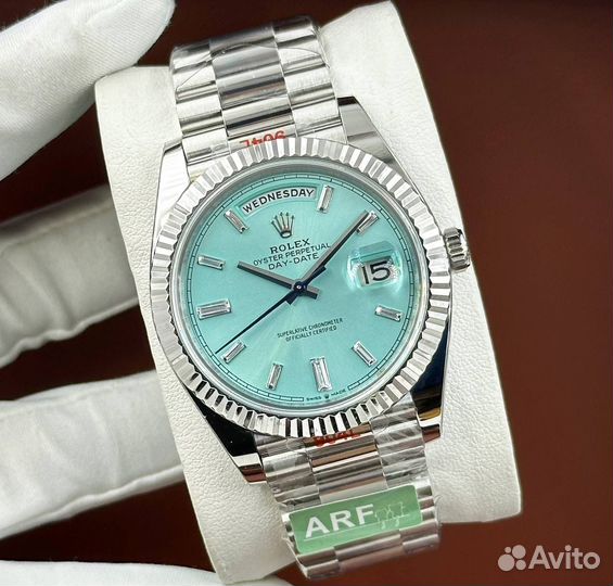Часы Rolex Day-Date Ice Blue Roman Dial
