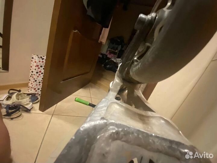 Трюковой самокат парк