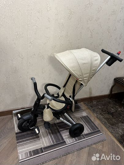 Трехколесный велосипед-коляска QPlay Nova