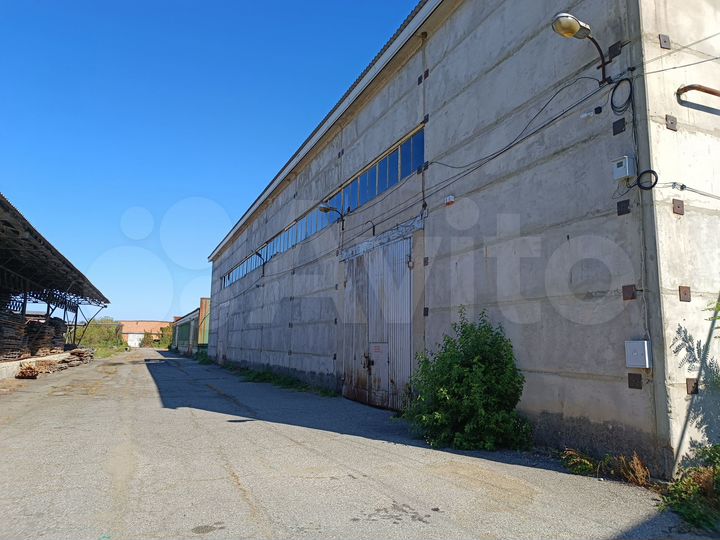 Склад, 900 м²