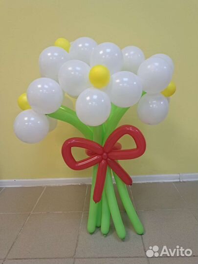 Букет ромашек из шаров