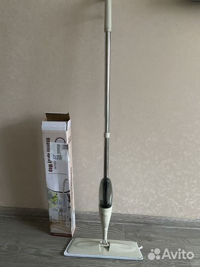 Швабра с распылителем новая