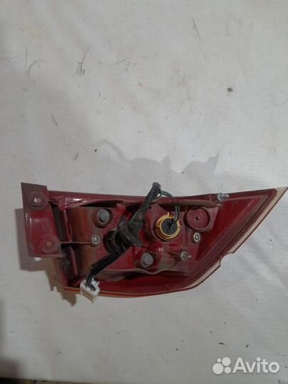 Фонарь в крыло правый Mitsubishi Lancer 10 4B11
