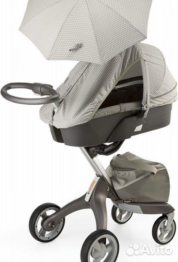 Летний кит с зонтиком на Stokke