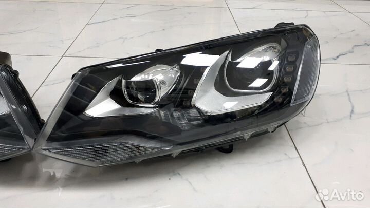 Передние фары Volkswagen Touareg