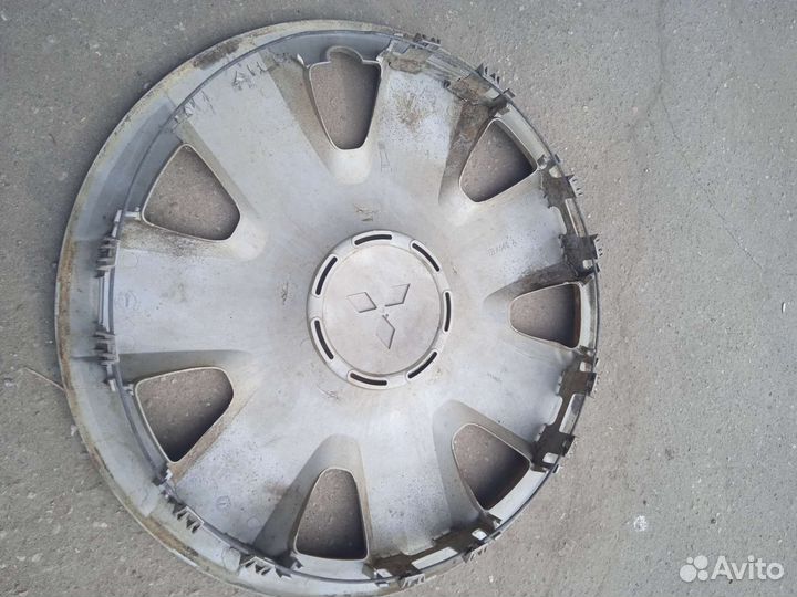 Колпак на мицубиси