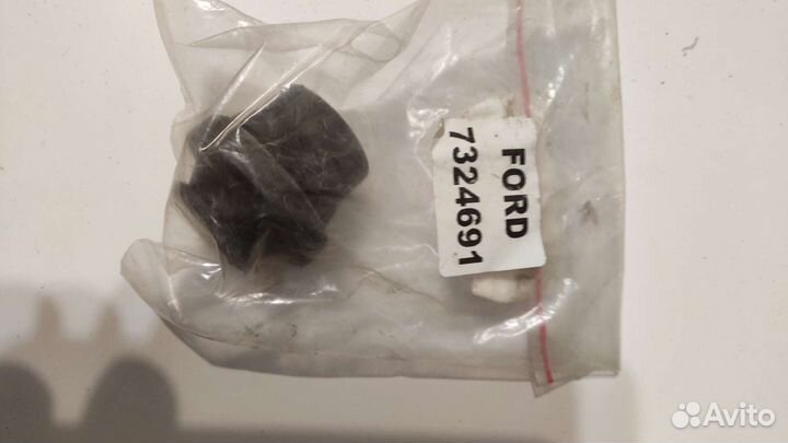 Опора радиатора нижняя Ford Mondeo