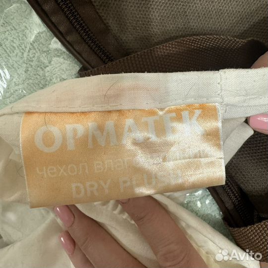 Влагостойкая простынь на резинке