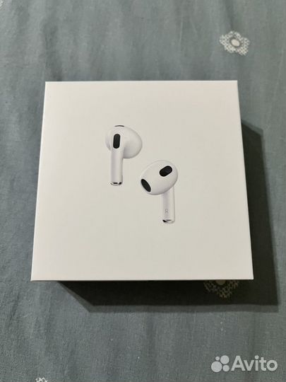 Наушники AirPods 3-го поколения