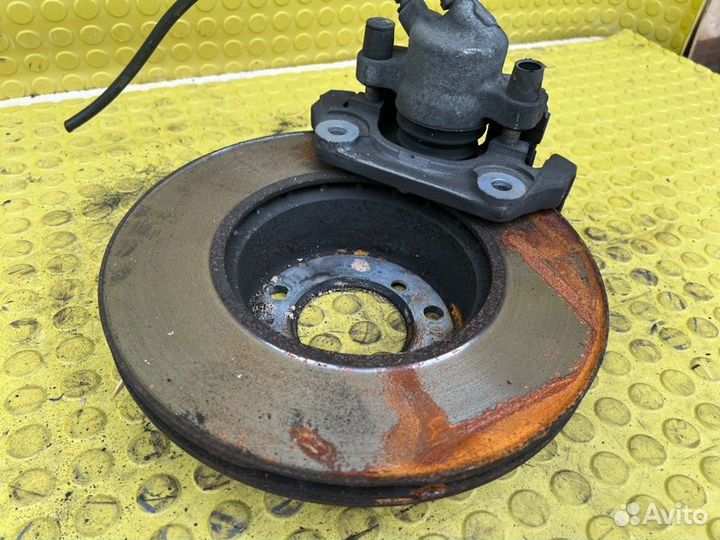 Диск тормозной Bmw 3 E90 N43B20A 2.0 2010