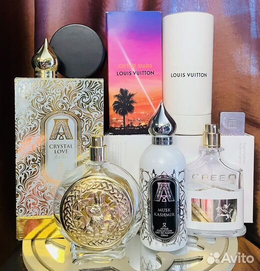 Флаконы крышки коробки от парфюма