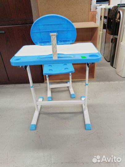 Комплект растущая парта И стул, новый