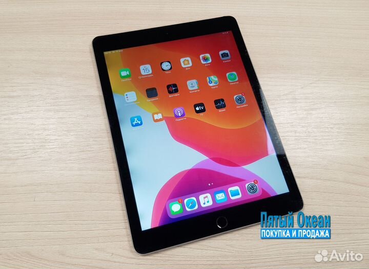 Планшет Apple iPad Air 2 16Gb (MGL12RU/A) Серый