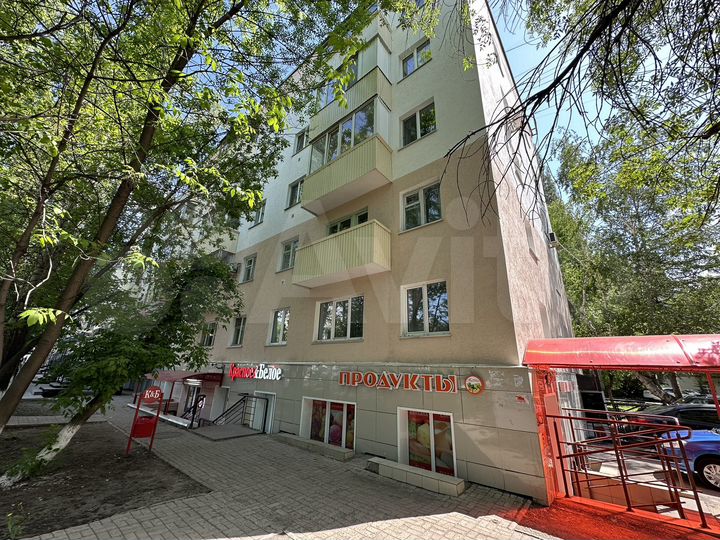 2-к. квартира, 43 м², 2/5 эт.