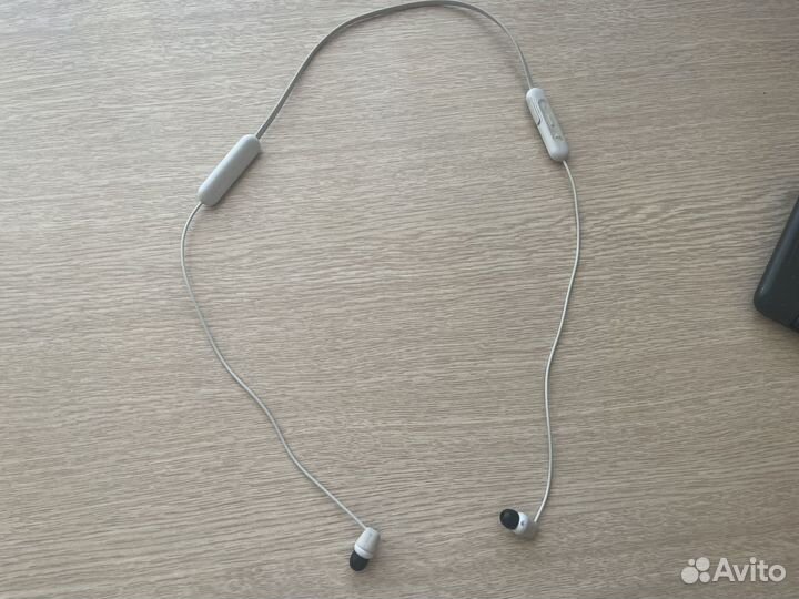 Bluetooth гарнитура sony-200c
