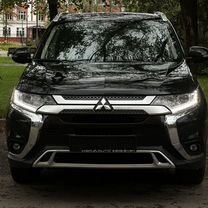 Mitsubishi Outlander 2.4 CVT, 2020, 136 000 км, с пробегом, цена 2 500 000 руб.